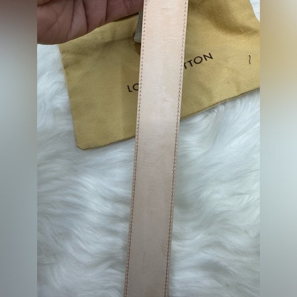 🌸SOLD🌸Louis Vuitton Cut Out Initiales Belt - Picture 5 of 15
